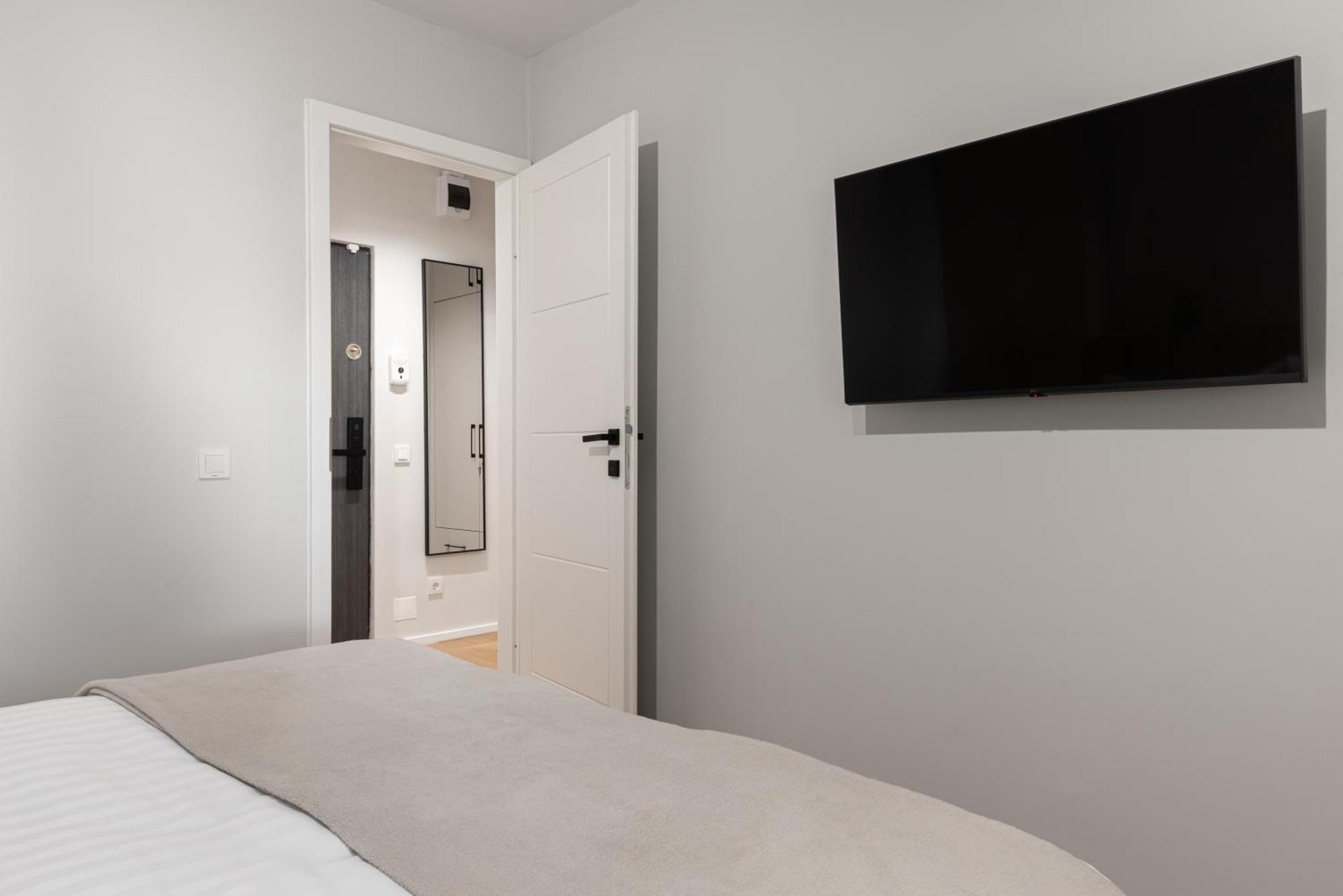 Clujstays Studio Close To City Center ภายนอก รูปภาพ