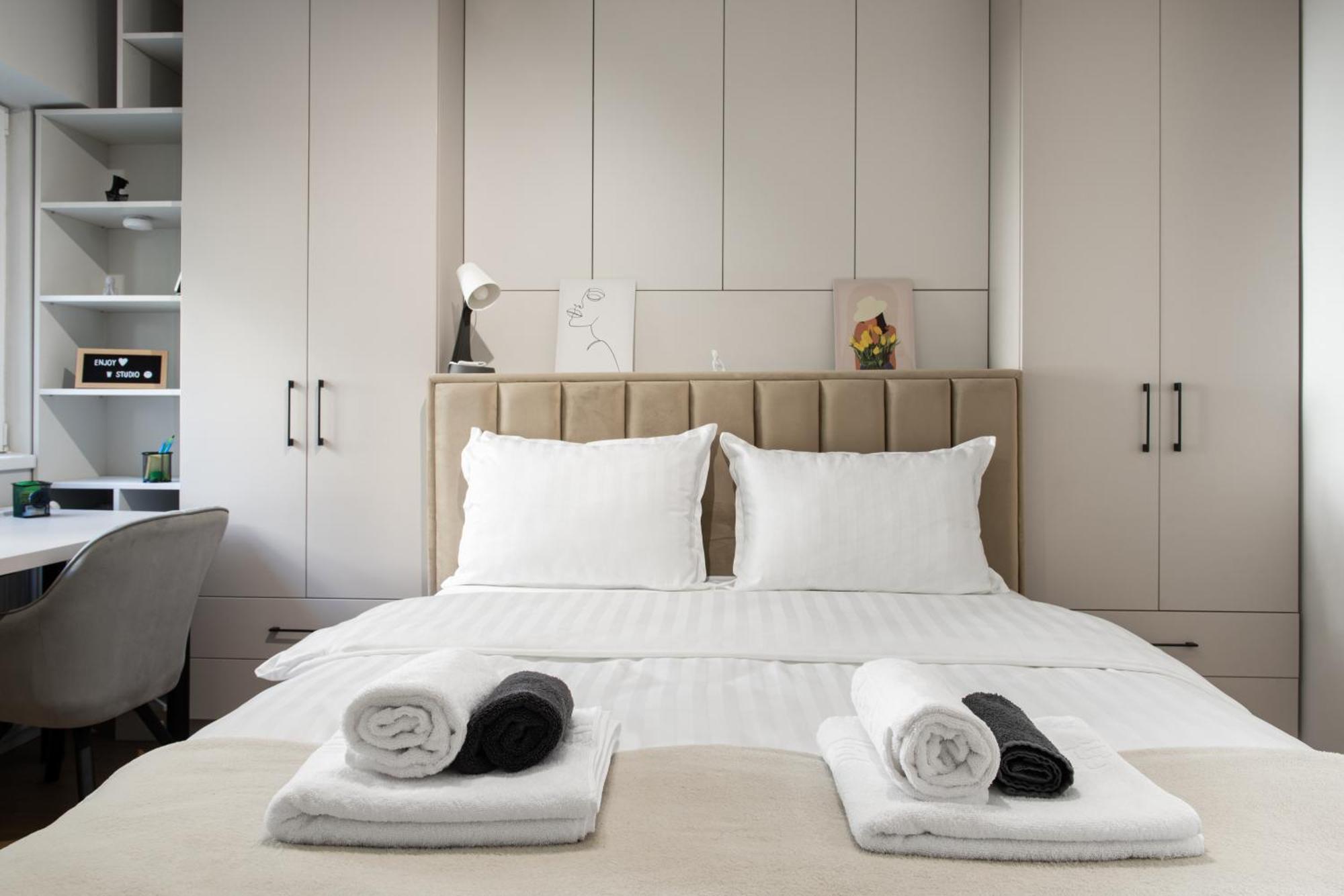 Clujstays Studio Close To City Center ภายนอก รูปภาพ