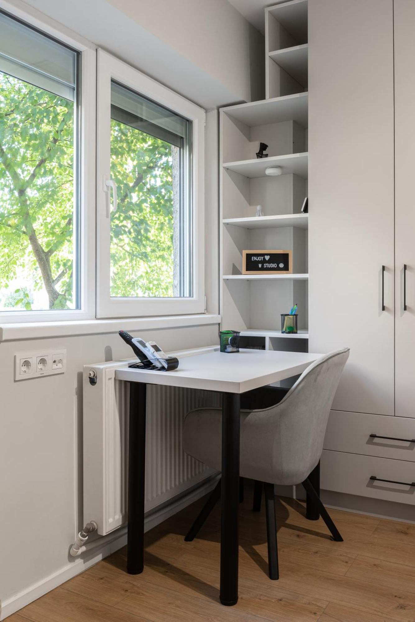 Clujstays Studio Close To City Center ภายนอก รูปภาพ